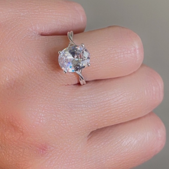 Sterling Silver Solitaire Oval Diamond Ring - Picture 9 of 10